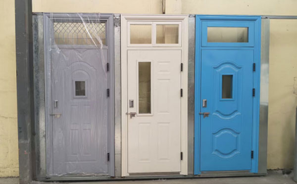 商洛学校教室门