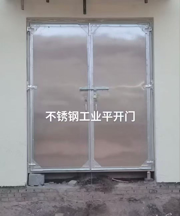 不锈钢商洛工业平开门在现代工业场景中的应用实践